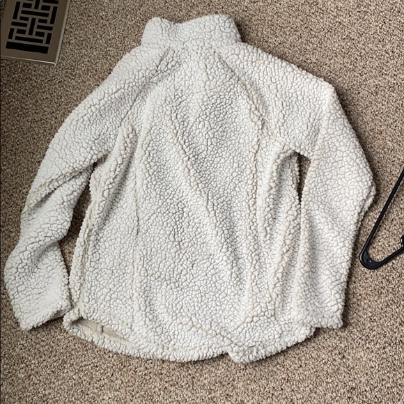 fuzzy collared zip pull over - Picture 3 of 3